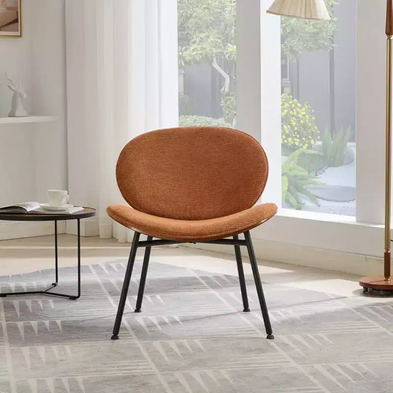 Fauteuil d'appoint individuel Mid-Century Modern Shell Chair avec piètement tripode et cuir, finition noyer, dossier confortable