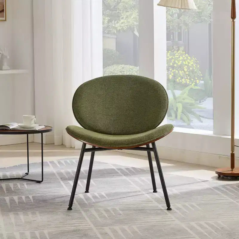 Fauteuil d'appoint individuel Mid-Century Modern Shell Chair avec piètement tripode et cuir, finition noyer, dossier confortable