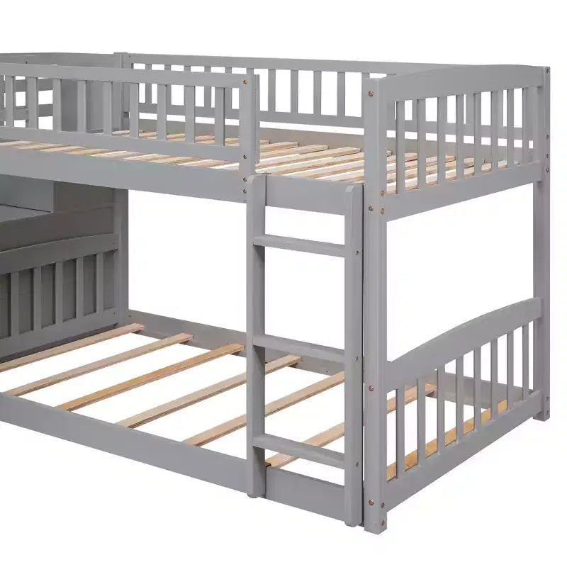 Lit superposé enfant en bois, deux places superposées, avec toboggan et escalier de rangement