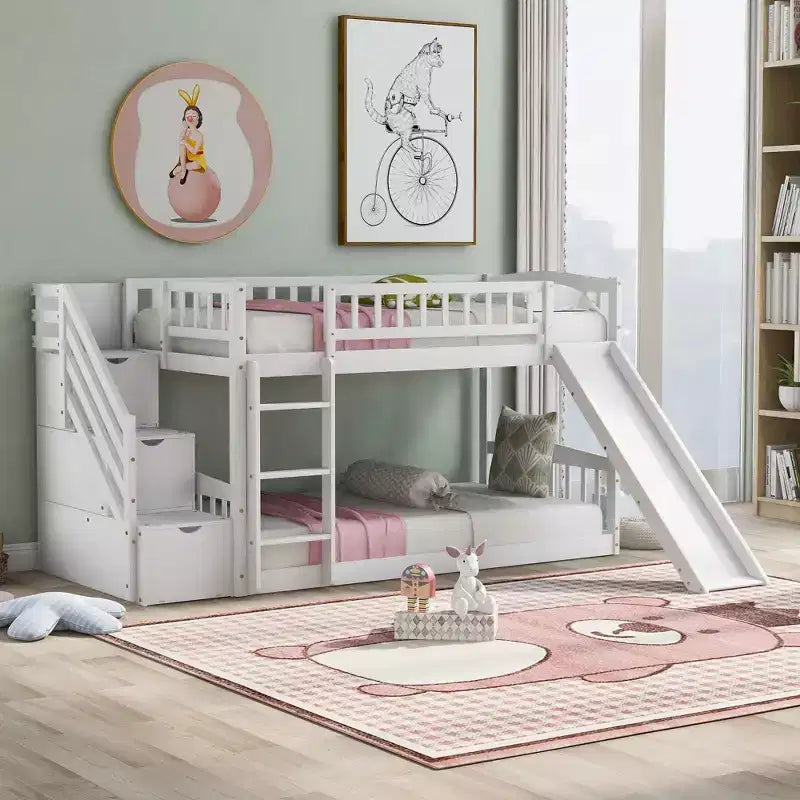 Lit superposé enfant en bois, deux places superposées, avec toboggan et escalier de rangement