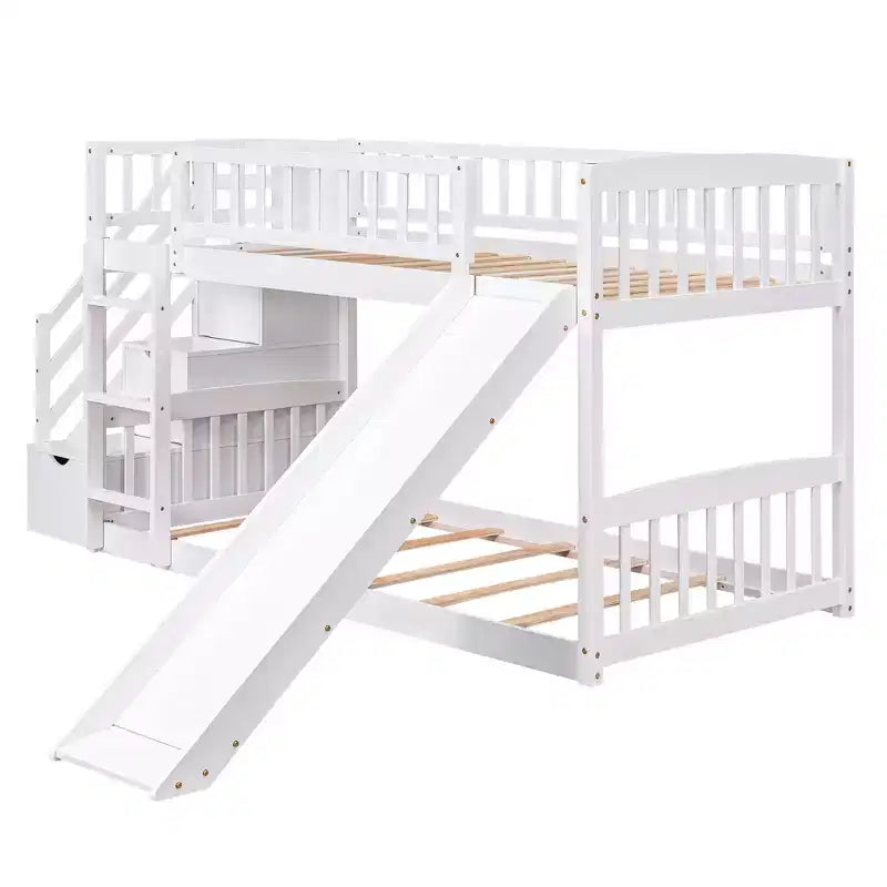 Lit superposé enfant en bois, deux places superposées, avec toboggan et escalier de rangement