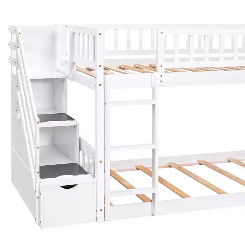 Lit superposé enfant en bois, deux places superposées, avec toboggan et escalier de rangement