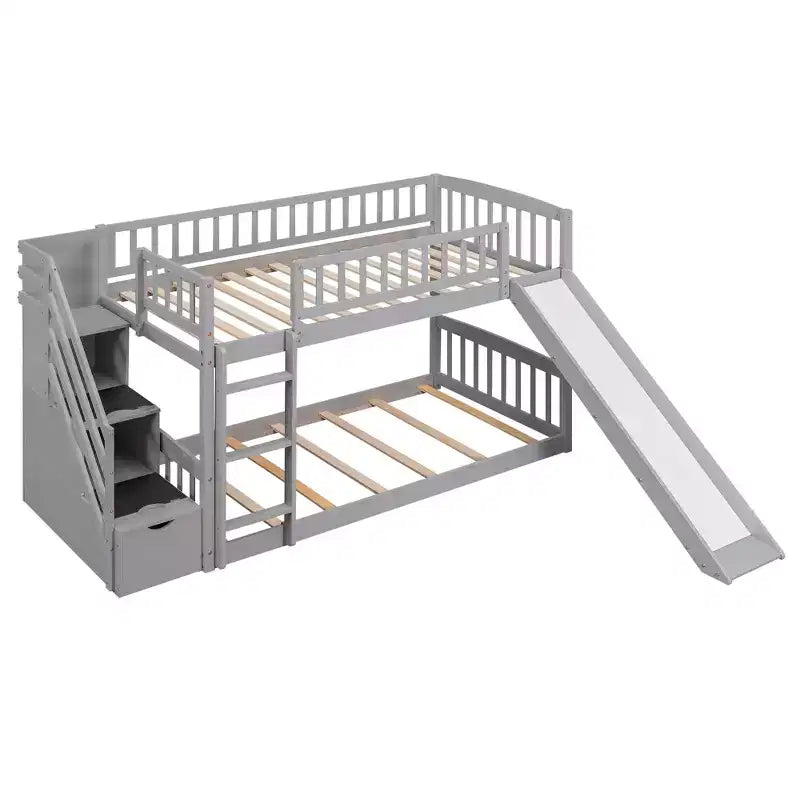 Lit superposé enfant en bois, deux places superposées, avec toboggan et escalier de rangement