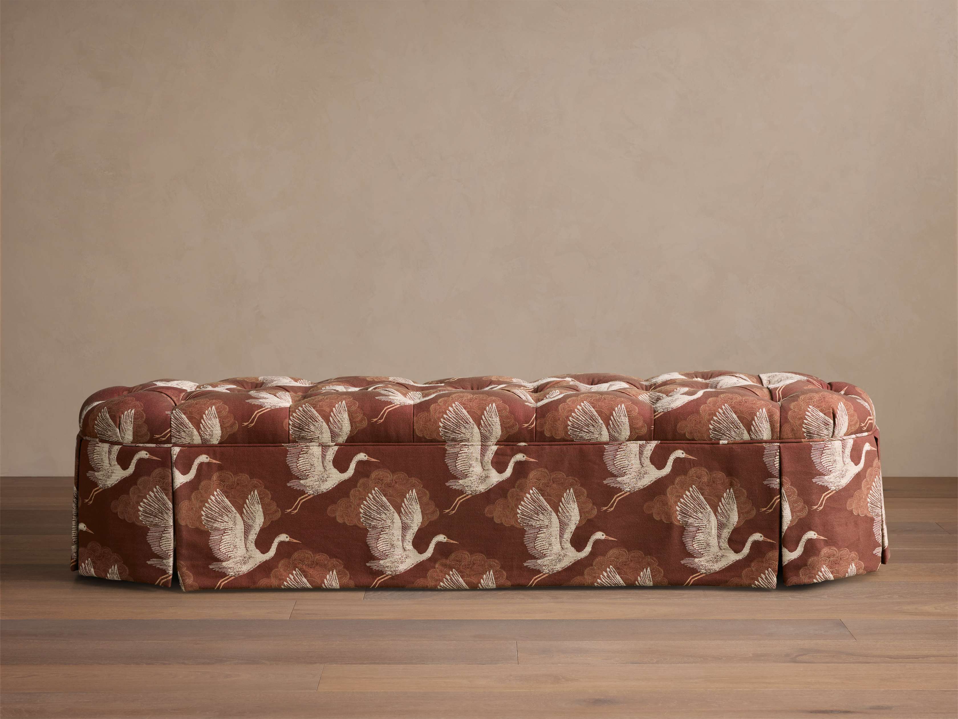 Banc ovale tapissé avec mousse végétale