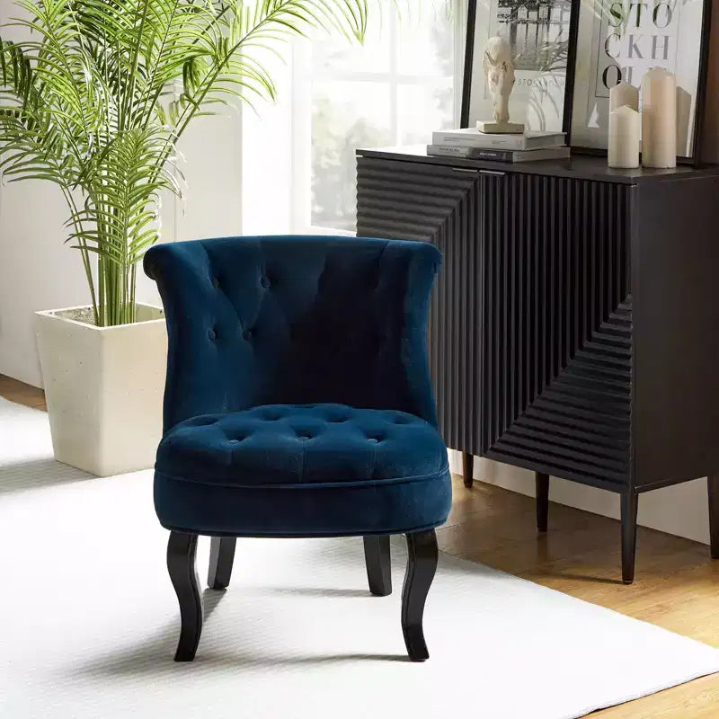 Chaise d'appoint à oreilles traditionnelle en velours capitonnée